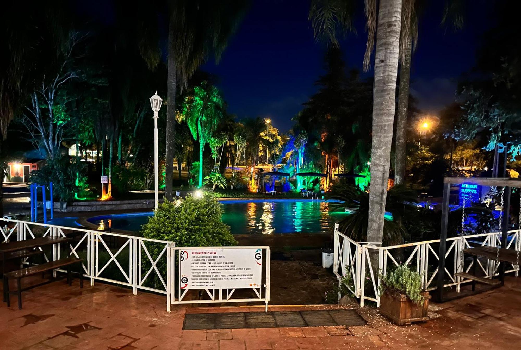 Beer Hotel Iguazu Puerto Iguazu Exterior photo